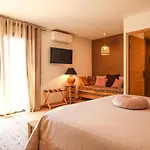 A Vadina - Hebergements De Charme Avec Piscine & Spa, Porticcio Pensjonat