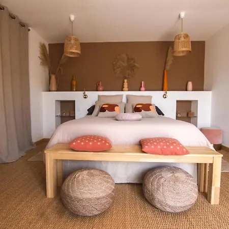 بيت ضيافة A Vadina - Hebergements De Charme Avec Piscine & Spa,