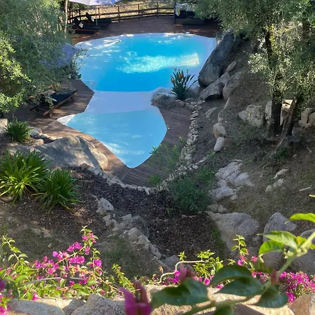 A Vadina - Hebergements De Charme Avec Piscine & Spa, بيت ضيافة