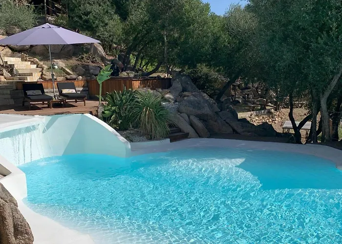 A Vadina - Hebergements De Charme Avec Piscine & Spa, Porticcio Penzion Porticcio (Corsica)