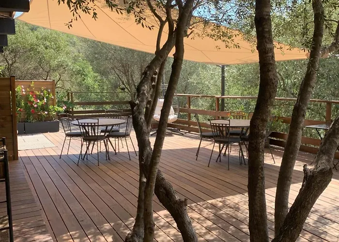 A Vadina - Hebergements De Charme Avec Piscine & Spa, Porticcio