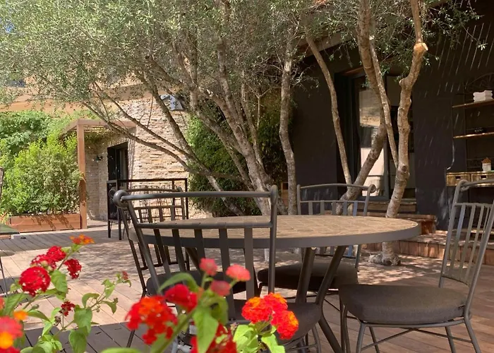 A Vadina - Hebergements De Charme Avec Piscine & Spa, Porticcio 4*