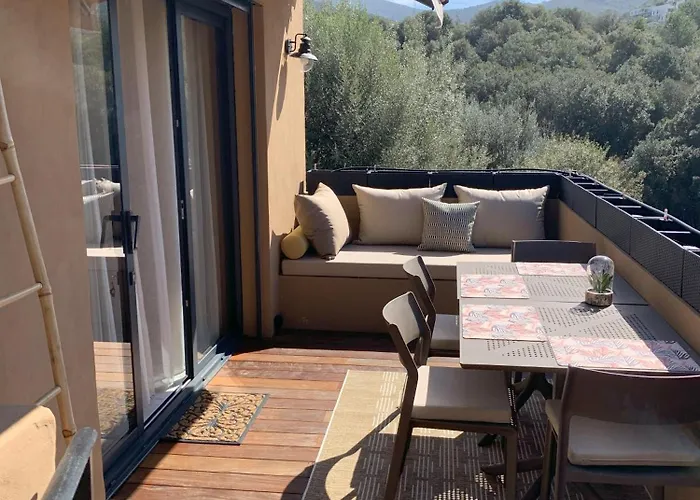 A Vadina - Hebergements De Charme Avec Piscine & Spa, Porticcio Penzion