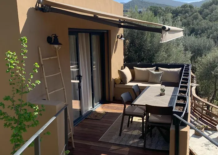 Penzion A Vadina - Hebergements De Charme Avec Piscine & Spa, Porticcio 4*