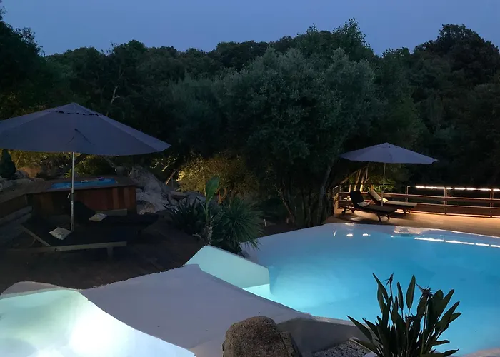 Penzion A Vadina - Hebergements De Charme Avec Piscine & Spa, Porticcio