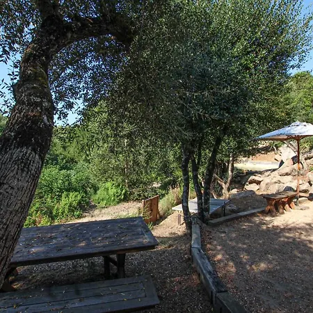 D'hotes A Vadina Vendégház