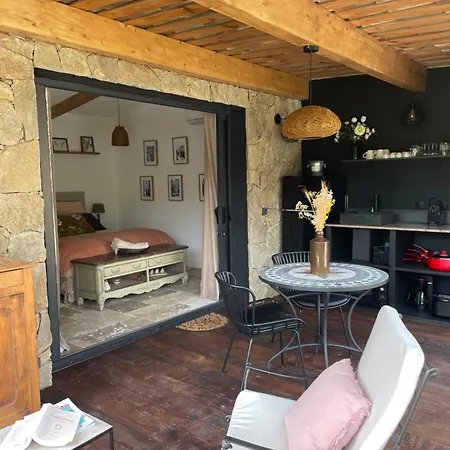게스트하우스 A Vadina - Hebergements De Charme Avec Piscine & Spa, 4*