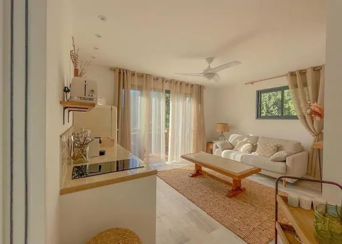 A Vadina Et De Charme 4*