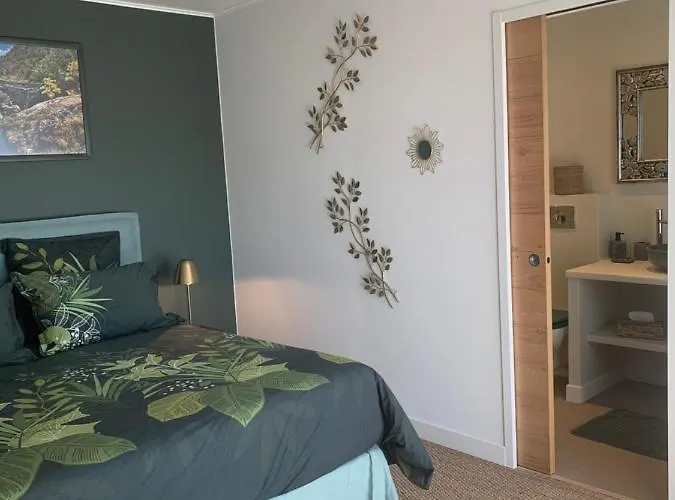 A Vadina - Hebergements De Charme Avec Piscine & Spa, Porticcio 4*